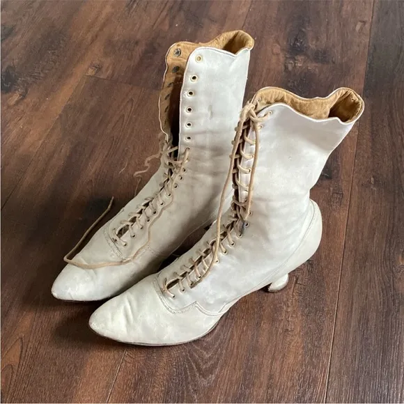 Antique Victorian Shoes Leather High Top Lace-Up Boots size 7