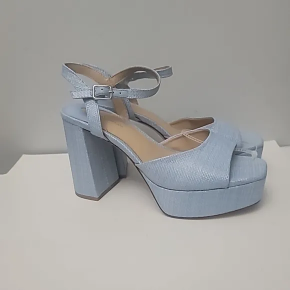Antonio Melani Bonny Raffia Platform Block Heel Sandals