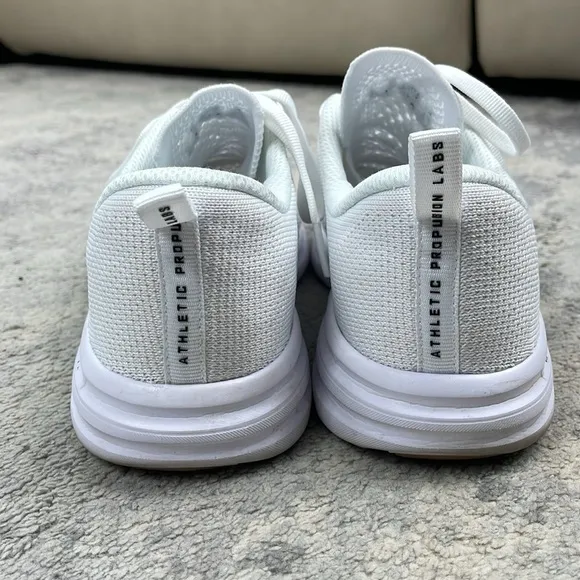 APL Techloom Pro Sneakers Running Shoes Lightweight White Sz 7