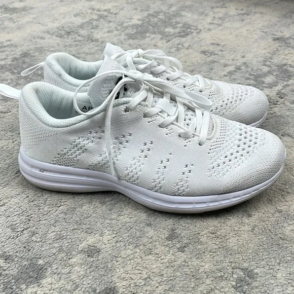 APL Techloom Pro Sneakers Running Shoes Lightweight White Sz 7