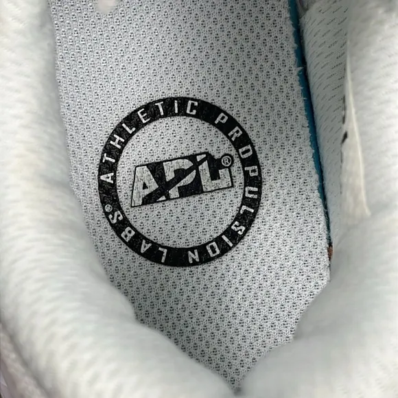 APL Techloom Pro Sneakers Running Shoes Lightweight White Sz 7