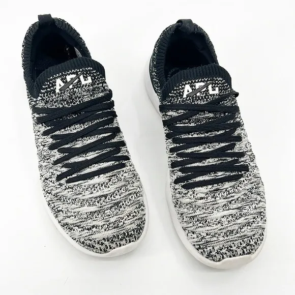 APL TechLoom Wave Running Shoes gray and white space dye size 7.5