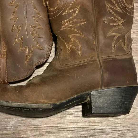 Ariat Heritage R Toe Western Boots Brown 9C