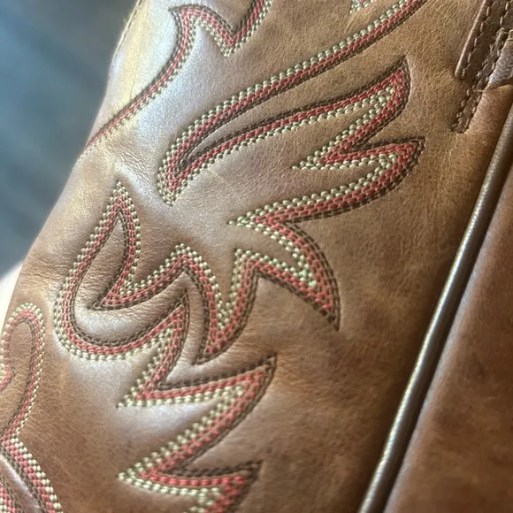 Ariat Western Boots (Men’s) EUC