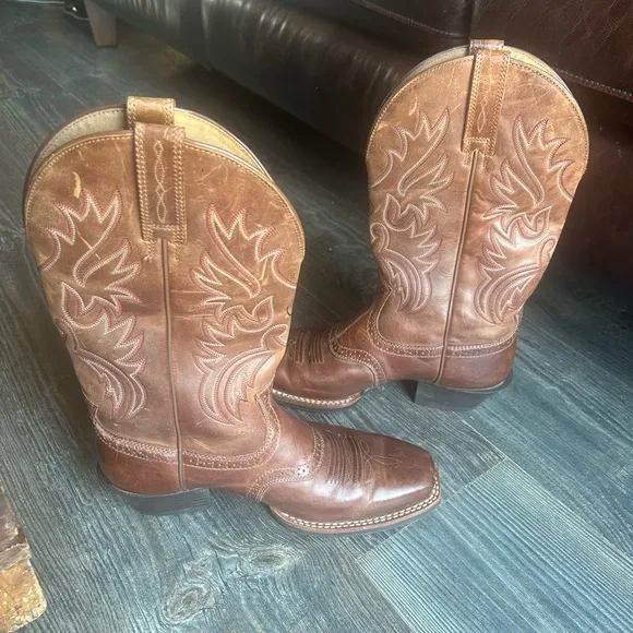 Ariat Western Boots (Men’s) EUC