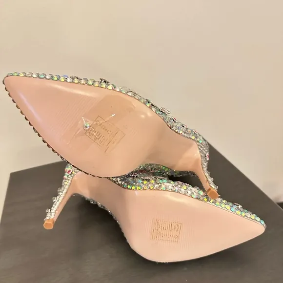 🆕ARNICA-PINK JEWELED STILETTO BOOTIE Embellished Silver Azalea Wang SZ8