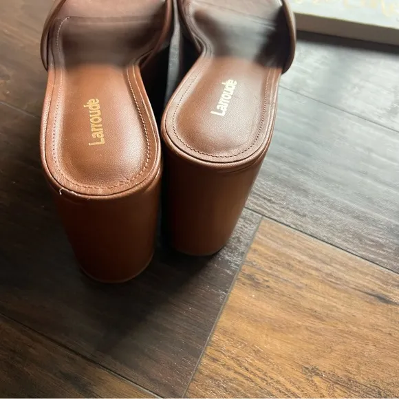 arroude Miso Leathet Platform Sandals NWOT