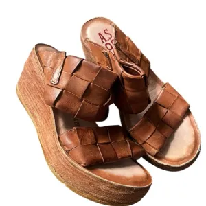 A.S. 98 Nasser Platform Sandals, size 36