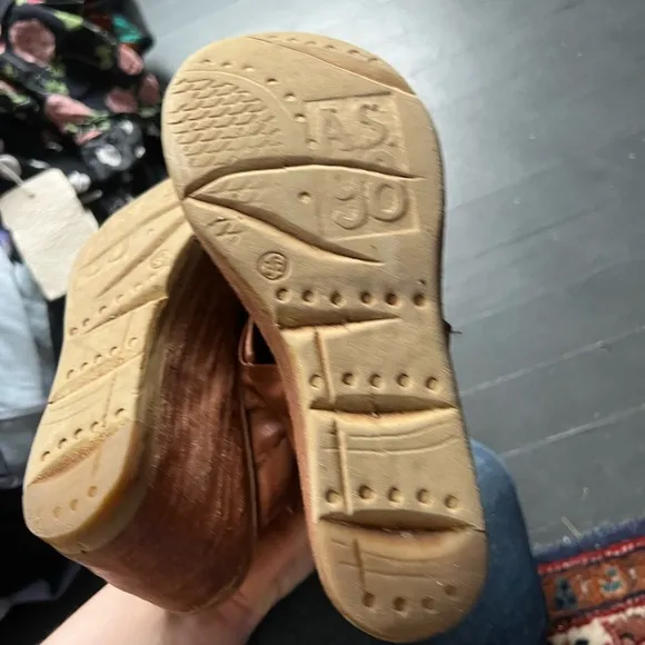 A.S. 98 Nasser Platform Sandals, size 36