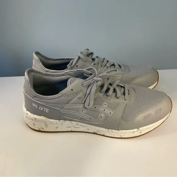 ASICS HyperGEL Lyte Gray Sneakers Shoes Size 13