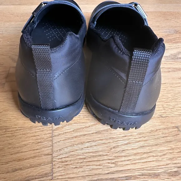 AUTH PRADA SNEAKERS SHOES BLACK LEATHER BRAND NEW - Prada size 7 or EU 42.