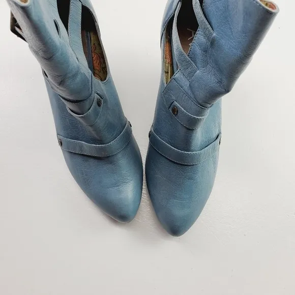 Awol Blue Buckles Shoes Women Leather Boots Size 10