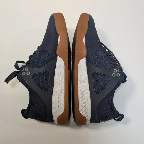 Axion Majik Low Top Skate Shoes Size 5