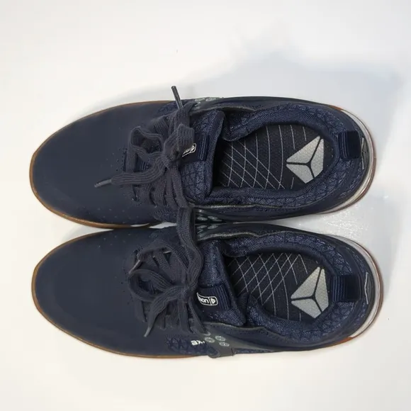 Axion Majik Low Top Skate Shoes Size 5