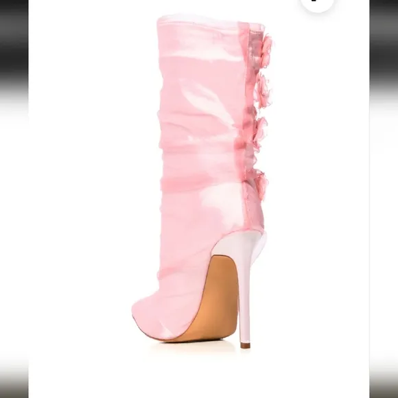 Azalea Wang Elegant Pink Heeled Boots Floral Accents Flowers Feminine Sz 7.5