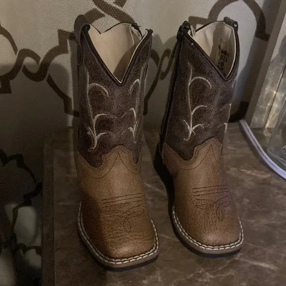Baby boots
