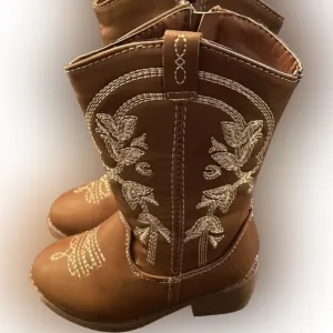 Baby Cowboy Boots unisex Boots on the Ground