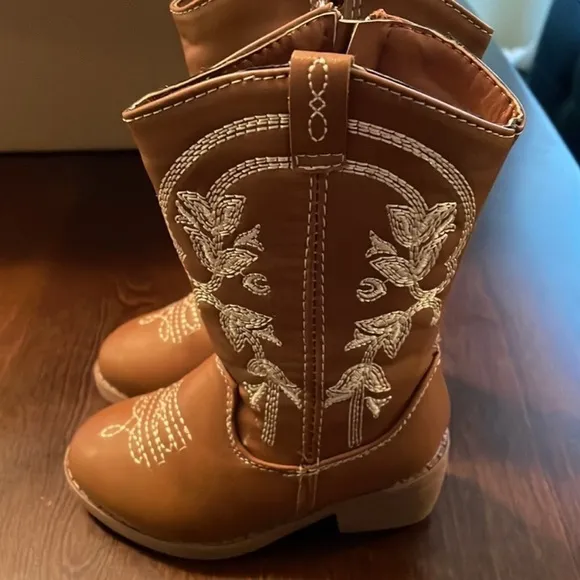 Baby Cowboy Boots unisex Boots on the Ground