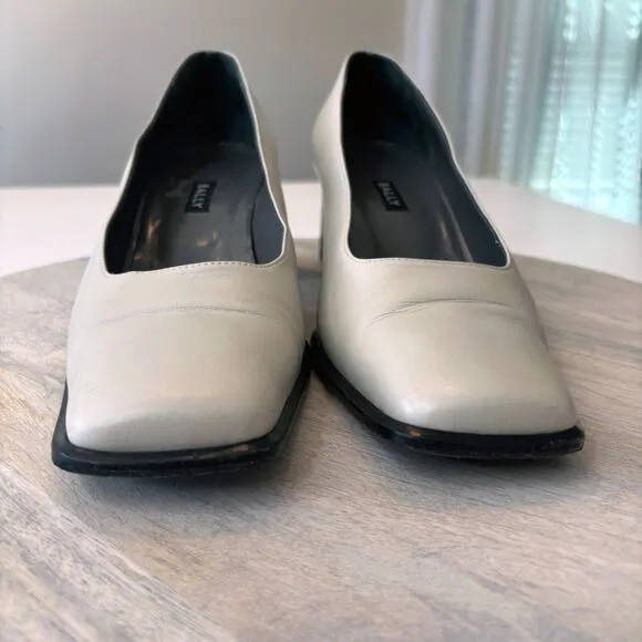 Bally Made in Italy Light Gray Leather Chunky Heels Shoes US Size 10 M