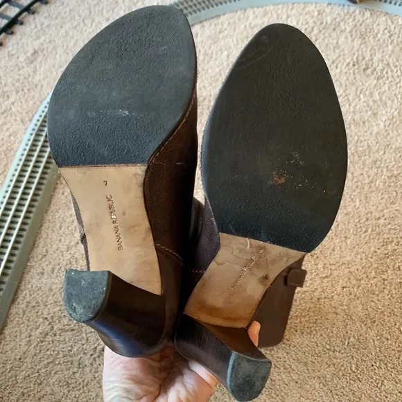 Banana Republic Boots. Size 7. Made in Brazil