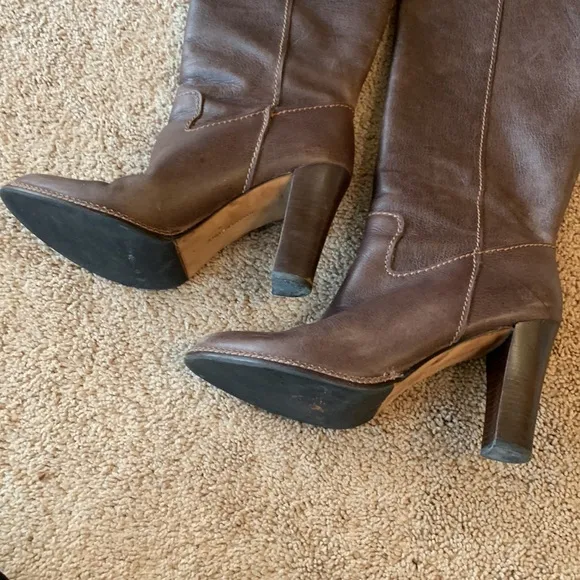 Banana Republic Boots. Size 7. Made in Brazil