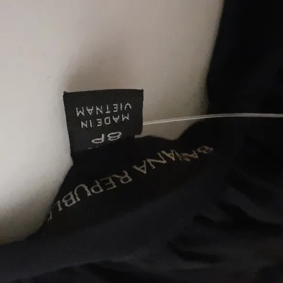 Banana Republic navy maxi skirt in 8P
