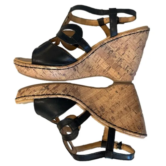 b.ø.c Born Concept Cork Platform Wedge Sandals Black Leather Buckle Women Sz 8