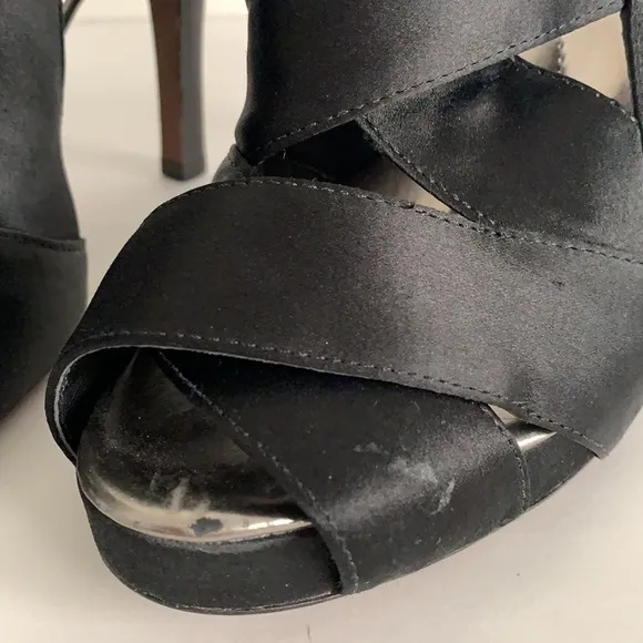 BCBG MaxAzria Peep Toe Platform Slingback Sandals