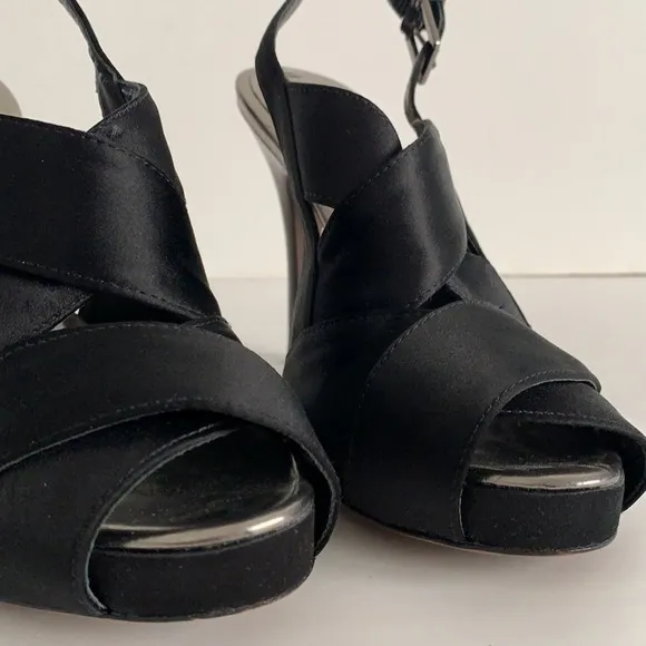 BCBG MaxAzria Peep Toe Platform Slingback Sandals