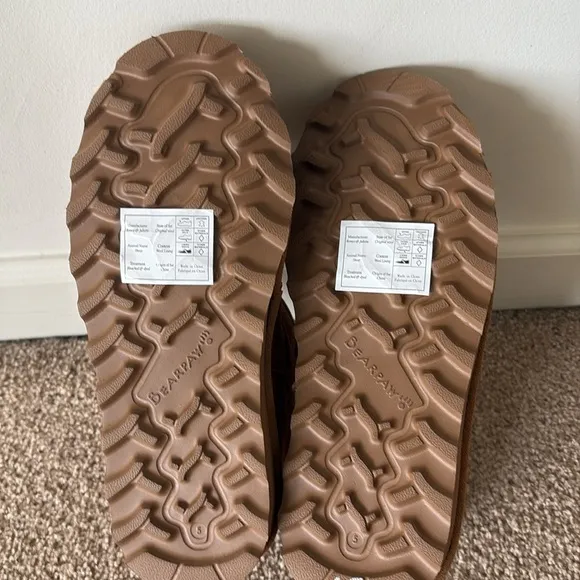 “Bearpaw” tan boots; size 5; NWT