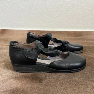 Beautifeel Pleasure Wedge D'Orsay Cutout Leather Shoes