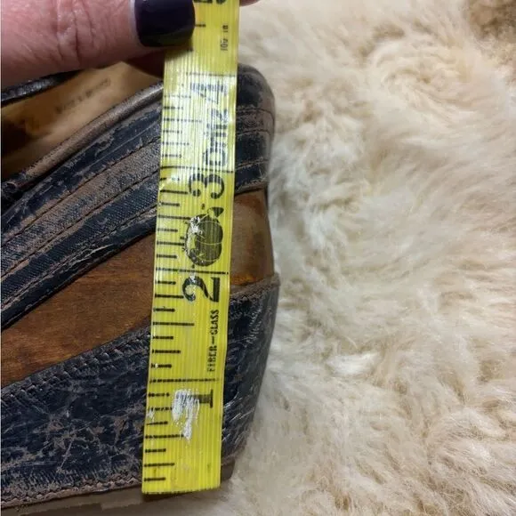 Bed Stu Joann Wood Wedge Distressed in Black size 7.5