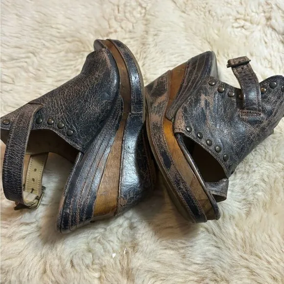 Bed Stu Joann Wood Wedge Distressed in Black size 7.5