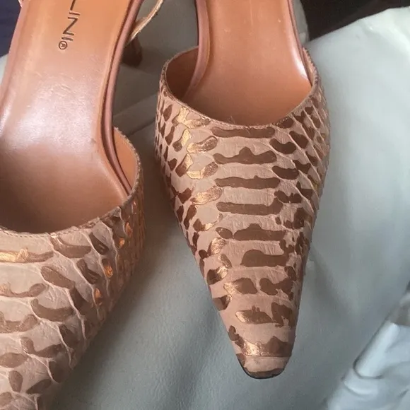 Bellini Teresa Ankle Strap Leather Heels, size7.5