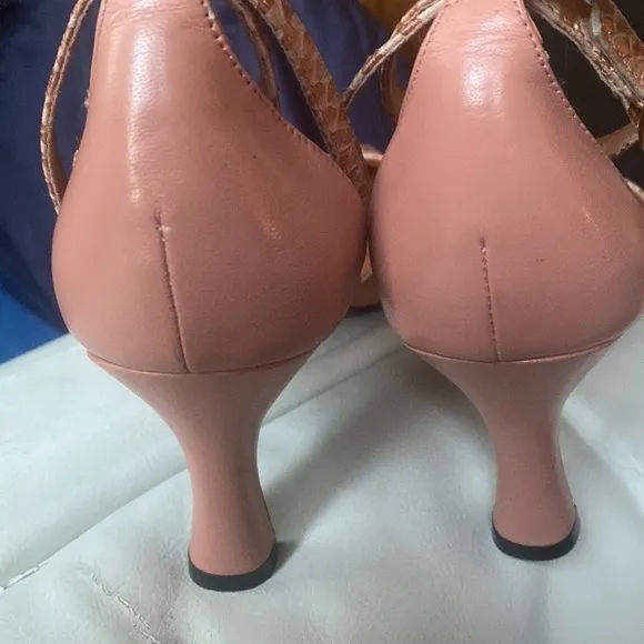 Bellini Teresa Ankle Strap Leather Heels, size7.5
