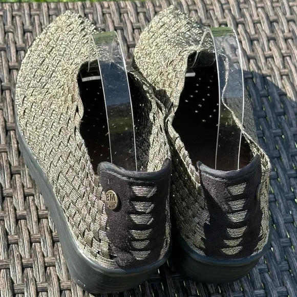 Bernie Mev. bronze wedge shoes