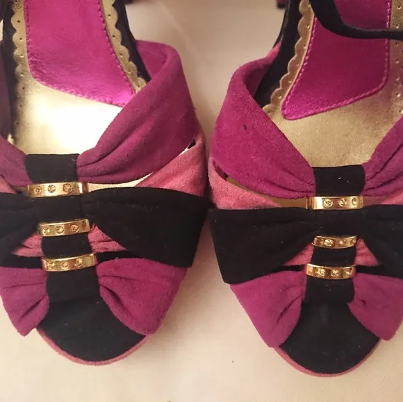 BETSEY JOHNSON Pink Purple Black Platform Sandals