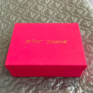 Betsy Johnson, gold cork wedge shoes, size 10 medium