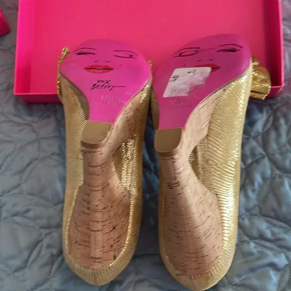 Betsy Johnson, gold cork wedge shoes, size 10 medium