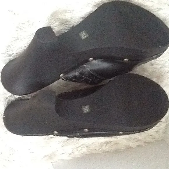 Black Laser Cut Metal Studded Clog Heel NWOT  Sz10