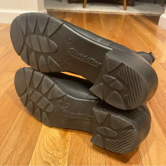 Blundstone #1671 WOMEN'S SERIES HEELED BOOTS - BLACK Size 9