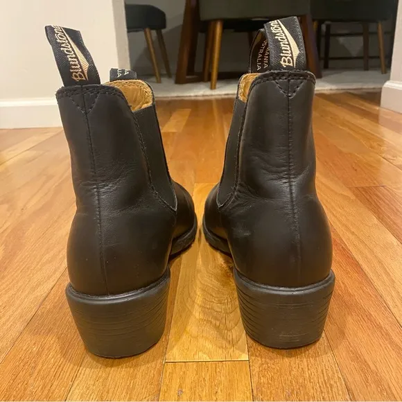 Blundstone #1671 WOMEN'S SERIES HEELED BOOTS - BLACK Size 9