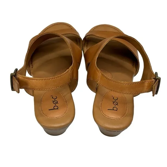 b.o.c Gorgeous Cognac Dress Leather Sandals 2.5” Wooden Block Heel Size 11