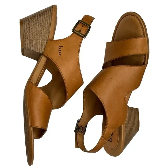 b.o.c Gorgeous Cognac Dress Leather Sandals 2.5” Wooden Block Heel Size 11
