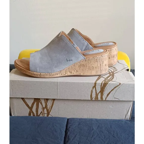 b.o.c. Shoes Women's 11 Catia Wedge Mules Suede Boho Chic Minimalist Neutral