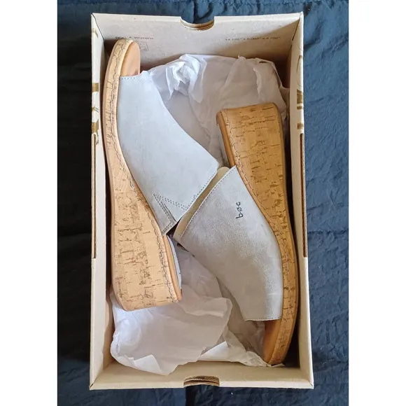 b.o.c. Shoes Women's 11 Catia Wedge Mules Suede Boho Chic Minimalist Neutral