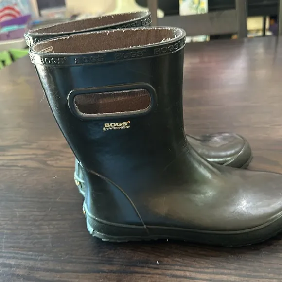 Bogs rain boots