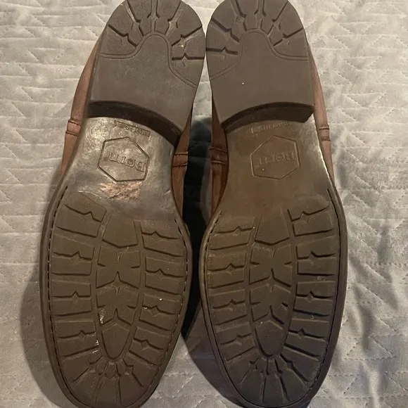 Born boots mens size 13 pre-owned condition brown