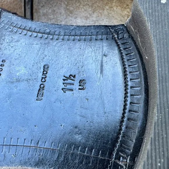 Boss leather shoes