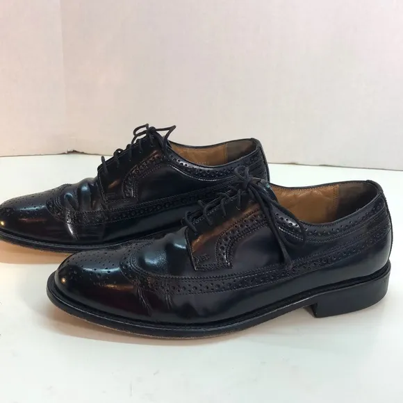 Bostonian Luxe Black Leather Wingtip Shoes Size 10